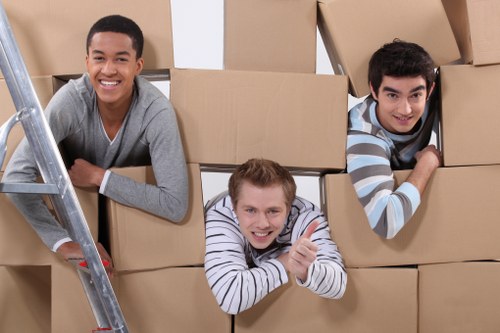 Final moving day support from a Brompton removal company