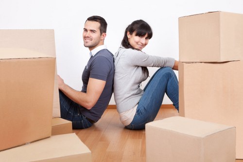 Van loaded using cubic-yard pricing for a Brompton flat move